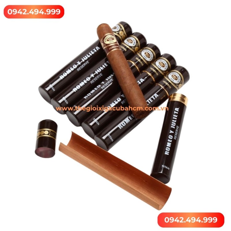 XÌ GÀ ROMEO Y JULIETA RESERVA TITAN thumb